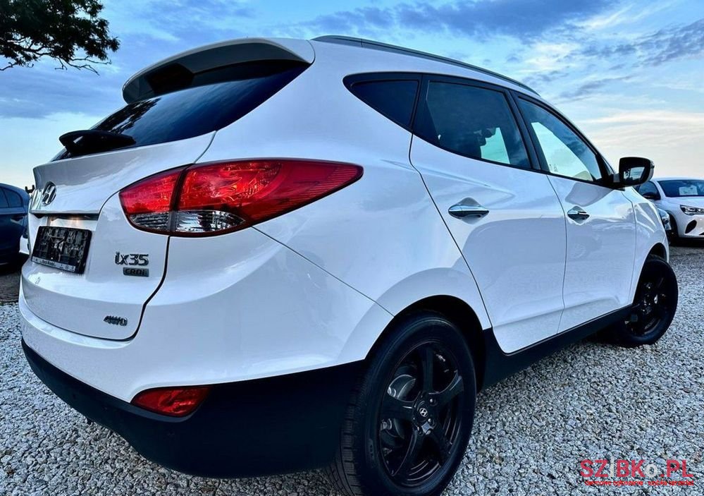 2012' Hyundai ix35 photo #4