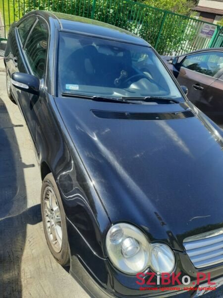 2003' Mercedes-Benz Klasa C photo #1