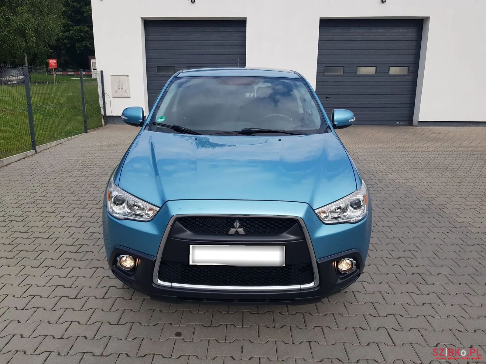 2012' Mitsubishi ASX photo #4