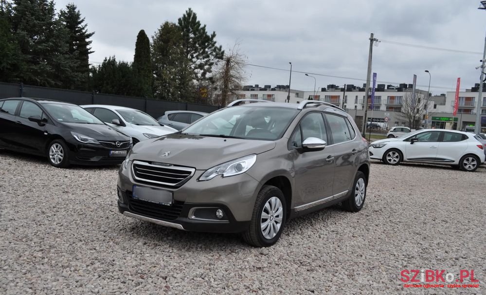 2016' Peugeot 2008 photo #1