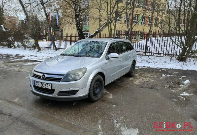 2005' Opel Astra photo #1