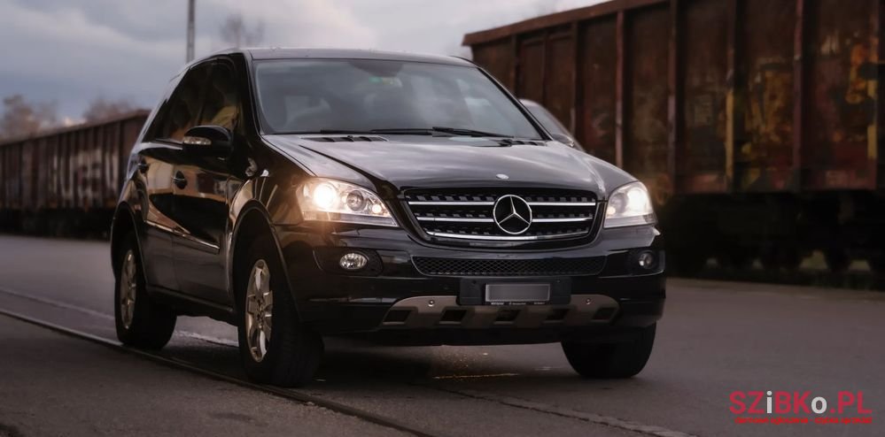 2006' Mercedes-Benz Ml photo #1