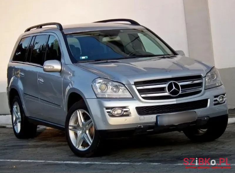 2007' Mercedes-Benz GL 320 Cdi photo #1