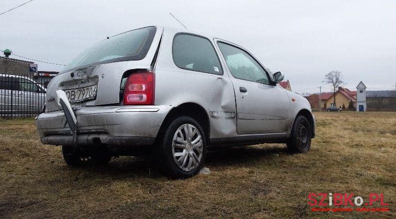 2002' Nissan Micra photo #2