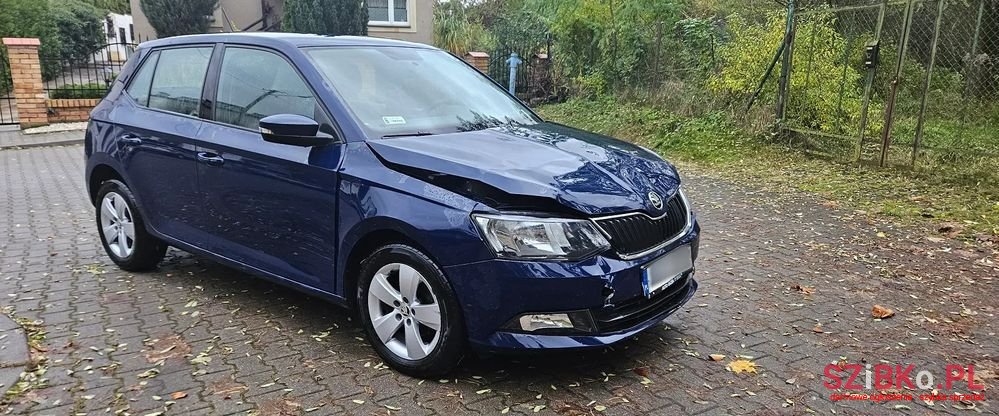 2017' Skoda Fabia 1.0 Joy photo #1