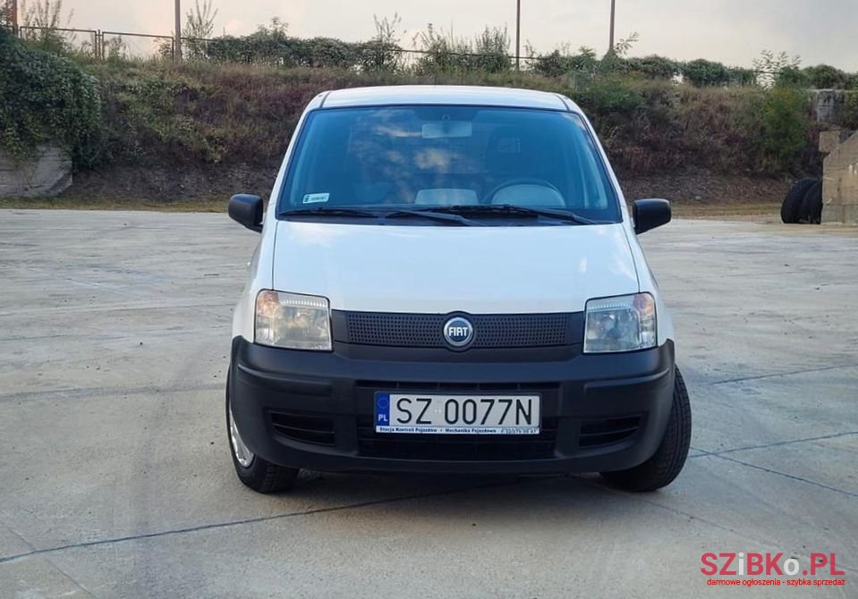 2006' Fiat Panda photo #2