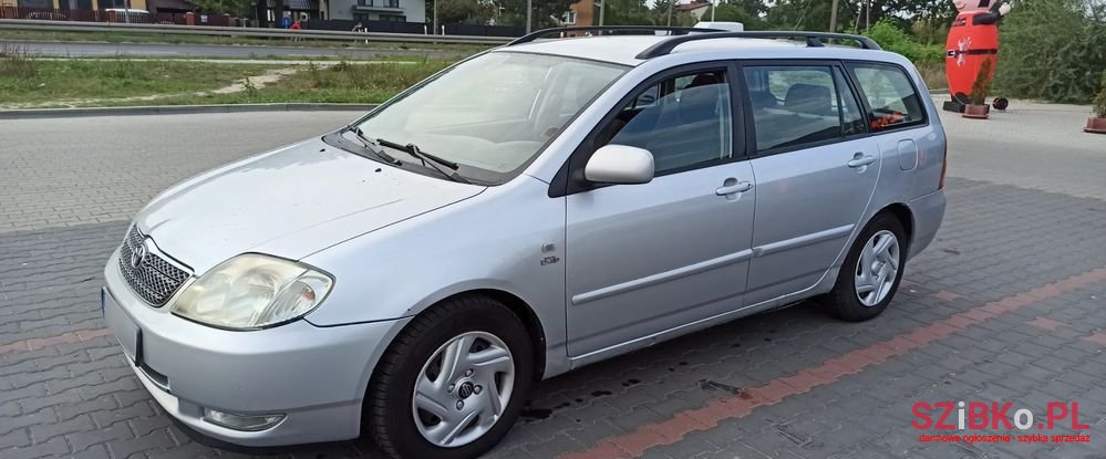 2004' Toyota Corolla photo #1