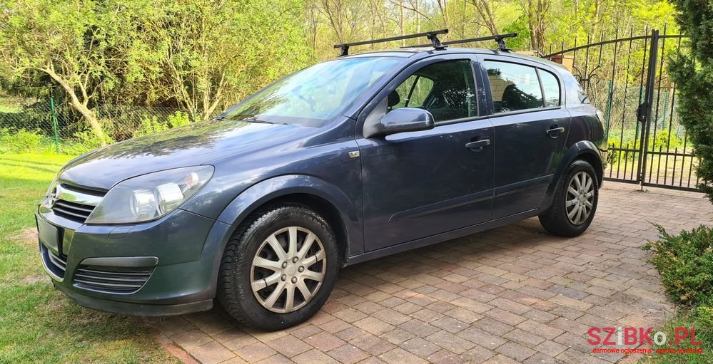 2006' Opel Astra Iii 1.4 Enjoy photo #3