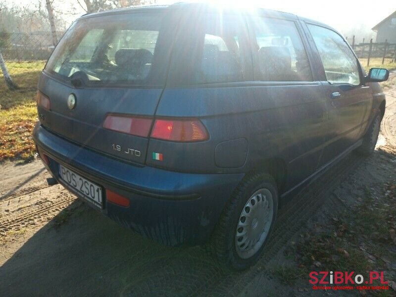 2000' Alfa Romeo 145 photo #1