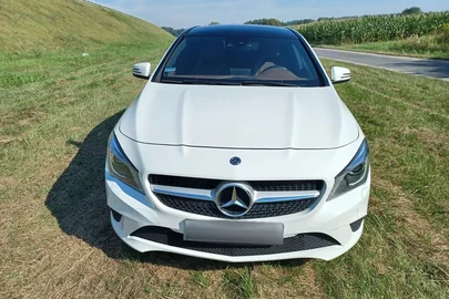 2015' Mercedes-Benz CLA 250 4-Matic Sport