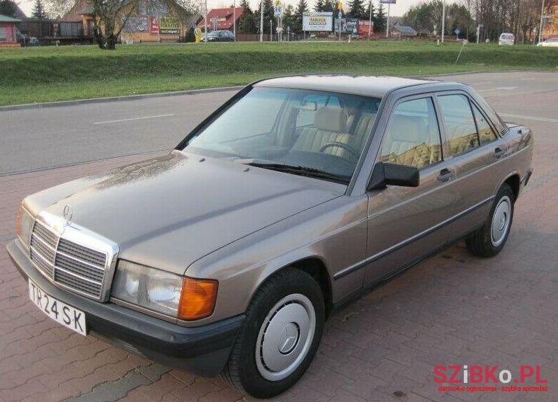 1988' Mercedes-Benz 190 photo #1