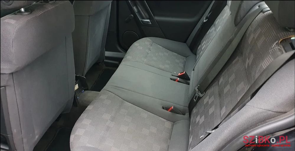 2003' Opel Vectra 1.6 Comfort photo #6