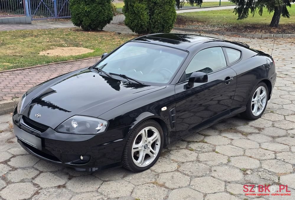 2005' Hyundai Coupe 2.0 Middle photo #1