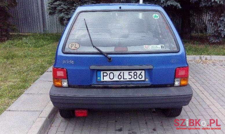 1999' Kia Pride photo #2