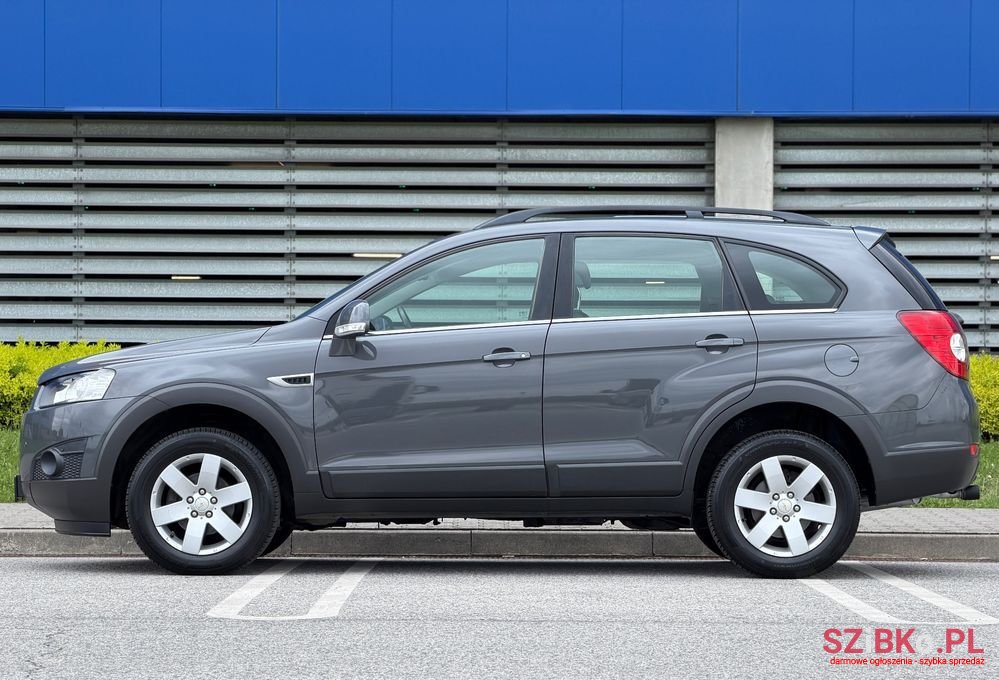 2012' Chevrolet Captiva 2.4 Lt photo #3