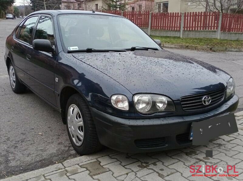 2000' Toyota Corolla photo #1