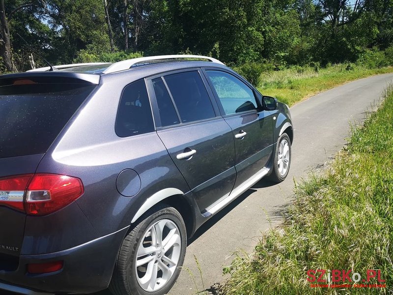 2010' Renault Koleos photo #4