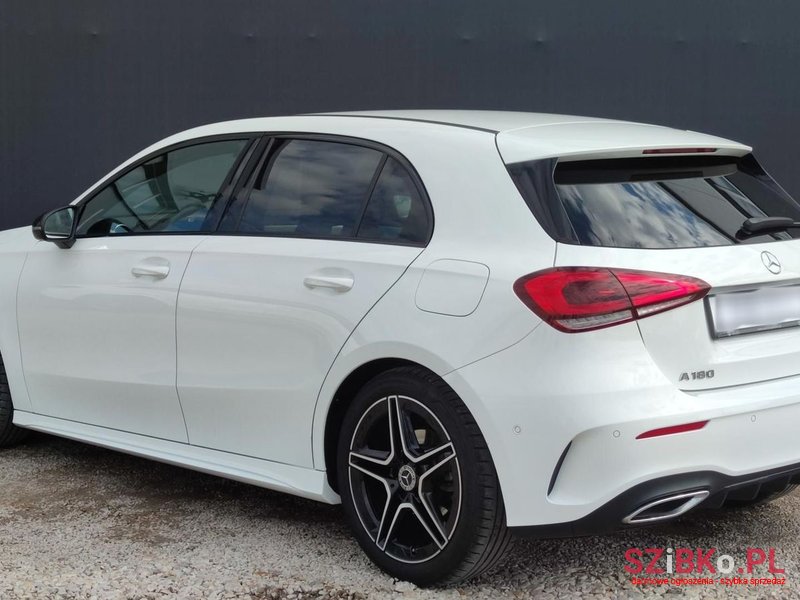 2022' Mercedes-Benz A-Class photo #5