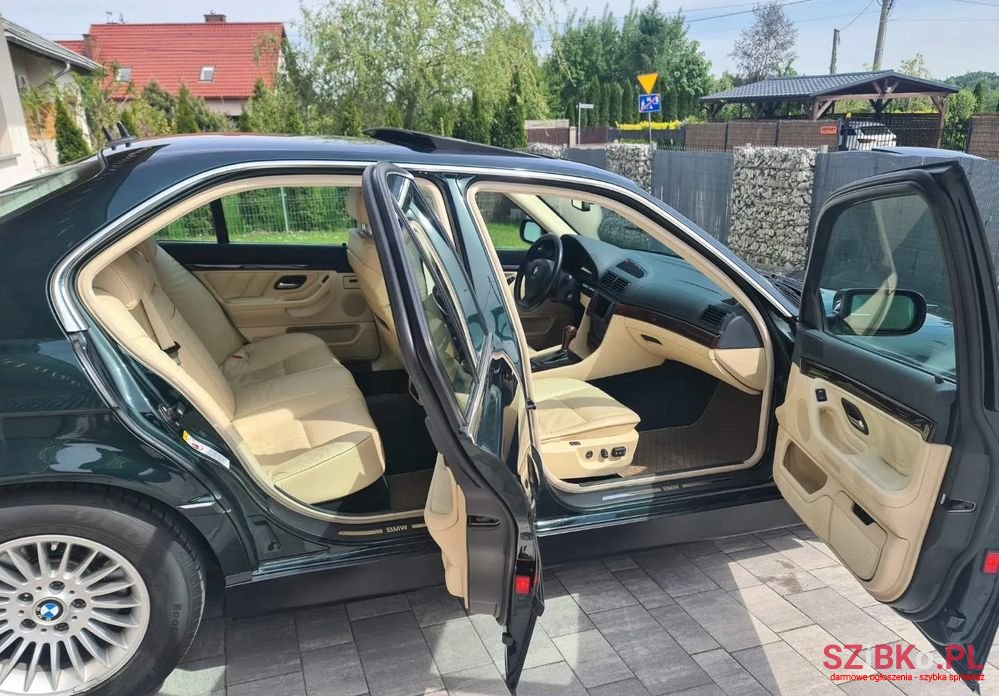 2000' BMW 7 Series 735I L photo #4