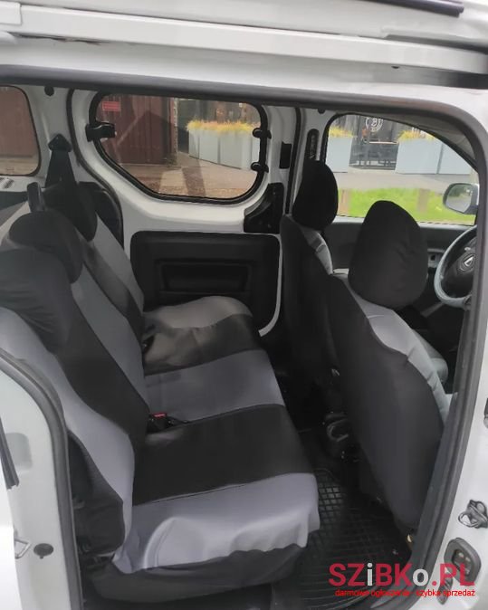 2014' Dacia Dokker photo #6