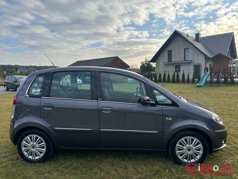 2011' Lancia Musa 1.4 16V Silver photo #4