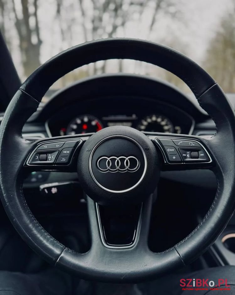 2017' Audi A4 photo #4