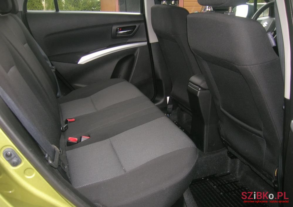 2015' Suzuki SX4 S-Cross 1.6 Comfort photo #6