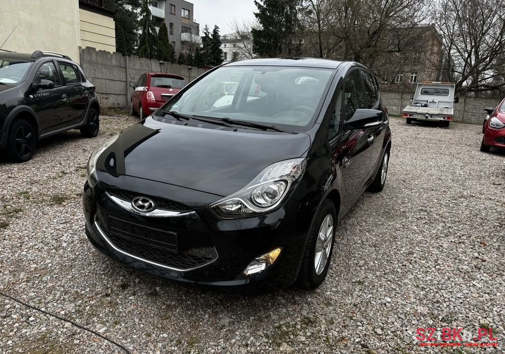 2011' Hyundai ix20 1.6 Blue Space photo #3