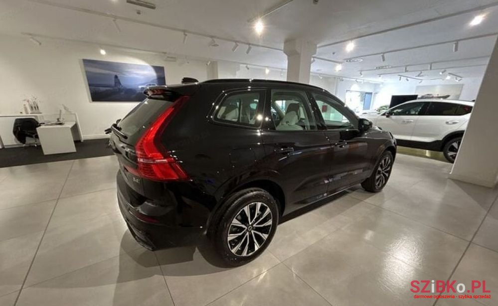 2024' Volvo Xc 60 photo #3