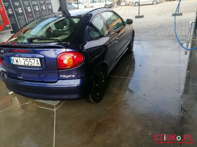 2002' Renault Megane photo #5