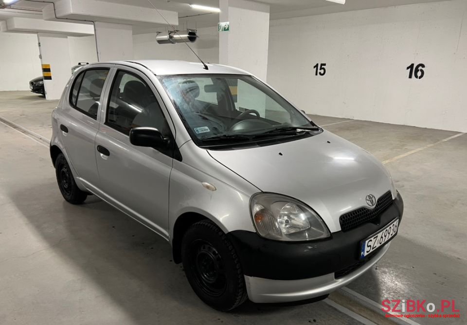 2003' Toyota Yaris photo #6