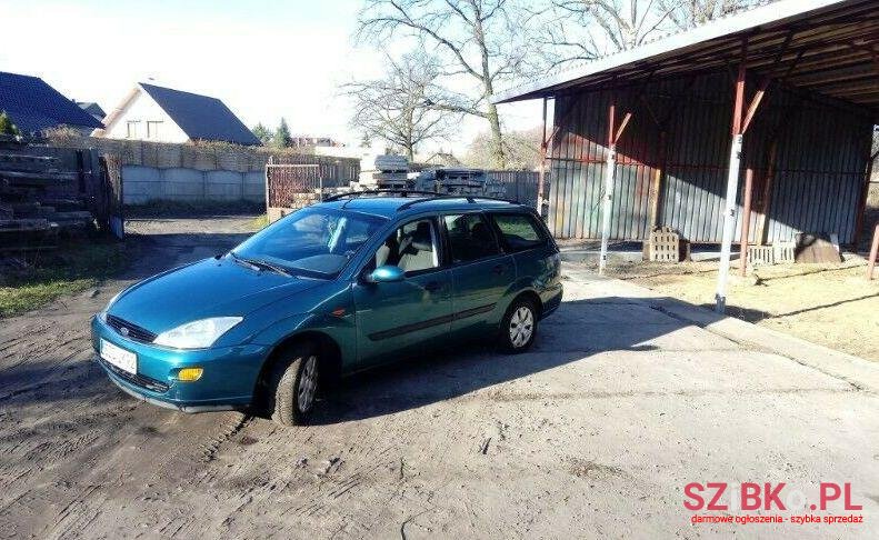 1999' Ford Focus photo #1