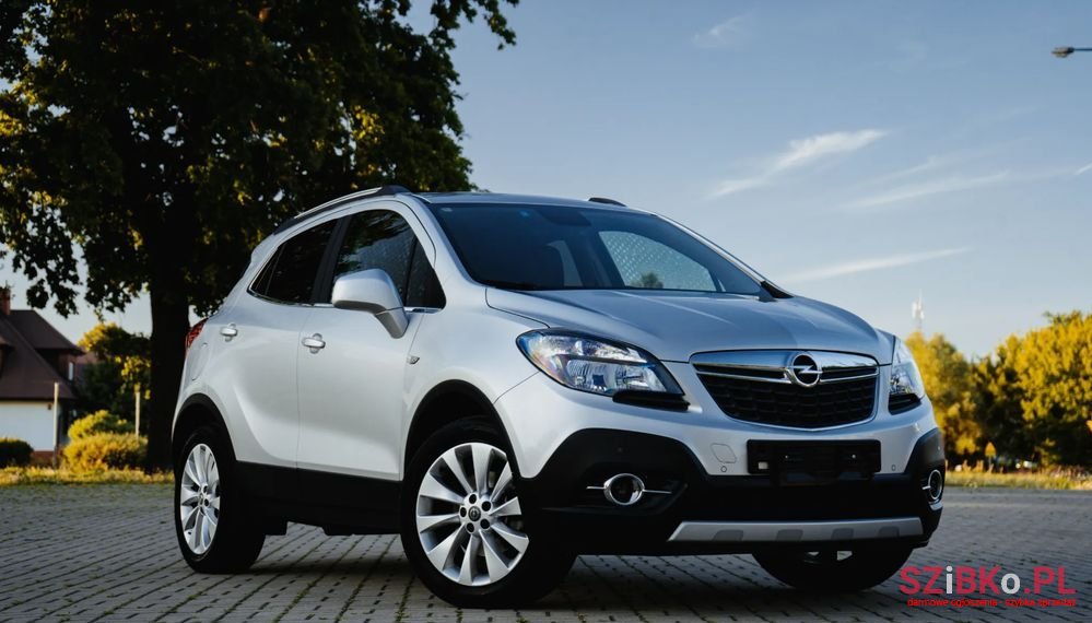 2014' Opel Mokka 1.6 Essentia S&S photo #2