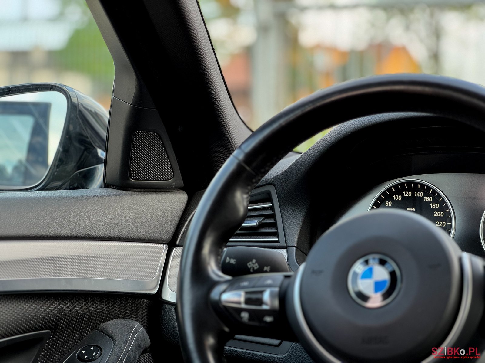 2016' BMW 518 f11 photo #6