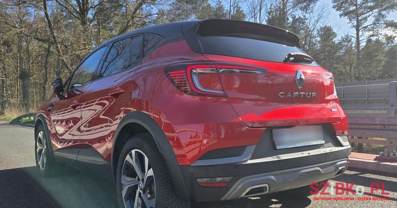 2022' Renault Captur photo #1