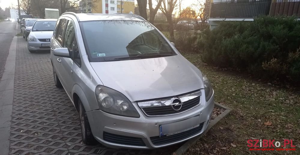 2005' Opel Zafira photo #5