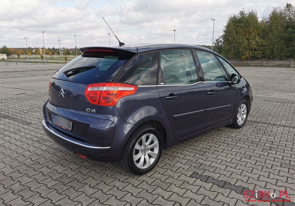 2007' Citroen C4 Picasso photo #2