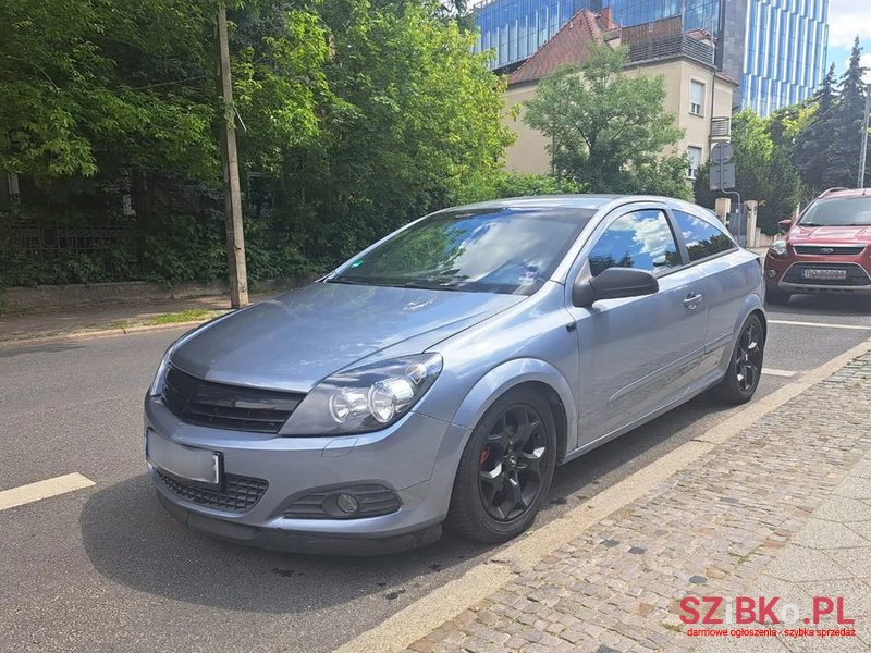 2006' Opel Astra Gtc 2.0 Turbo Sport photo #1