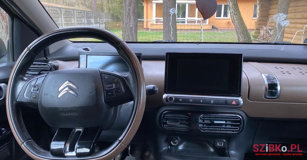 2016' Citroen C4 Cactus photo #5