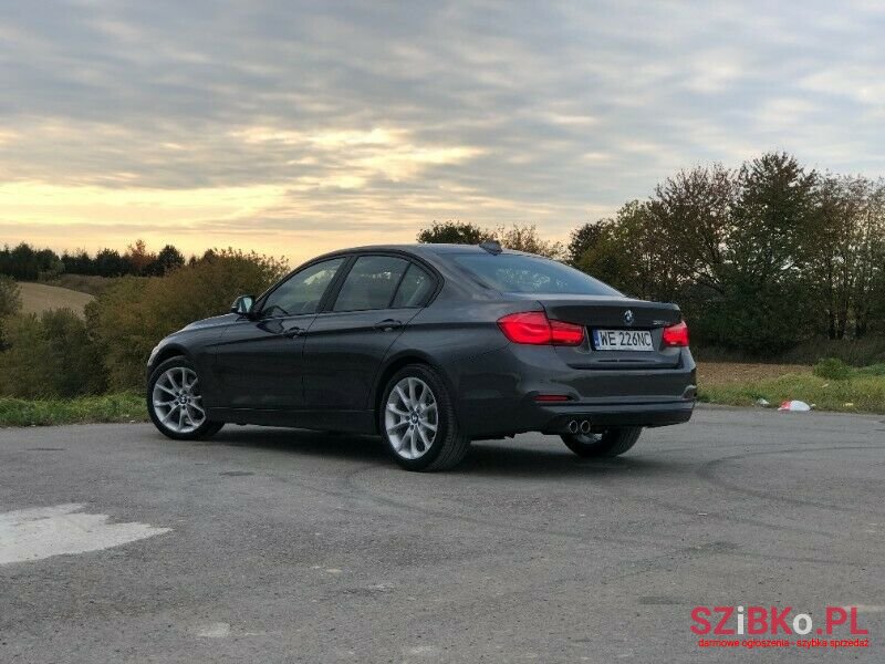 2016' BMW Seria 3 photo #3