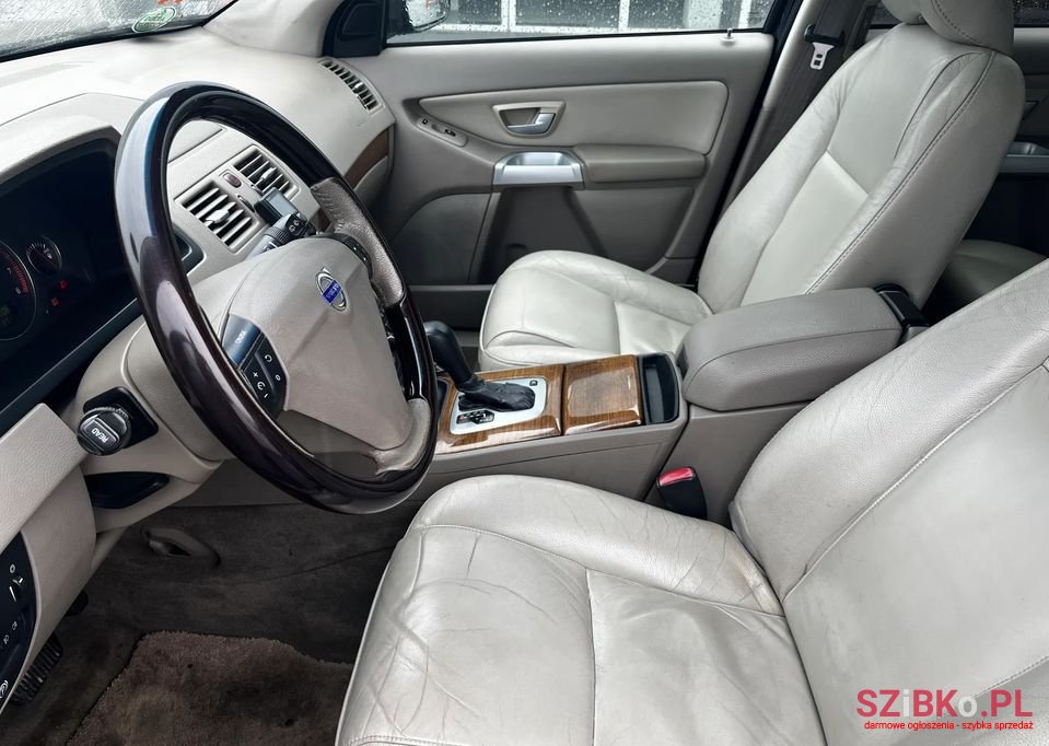 2005' Volvo Xc 90 photo #6