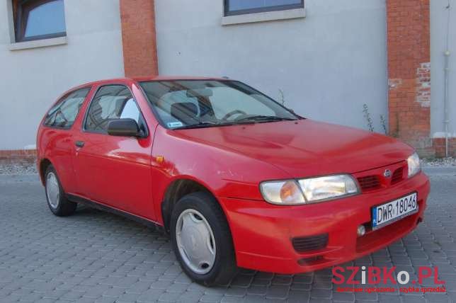 1996' Nissan Almera photo #1