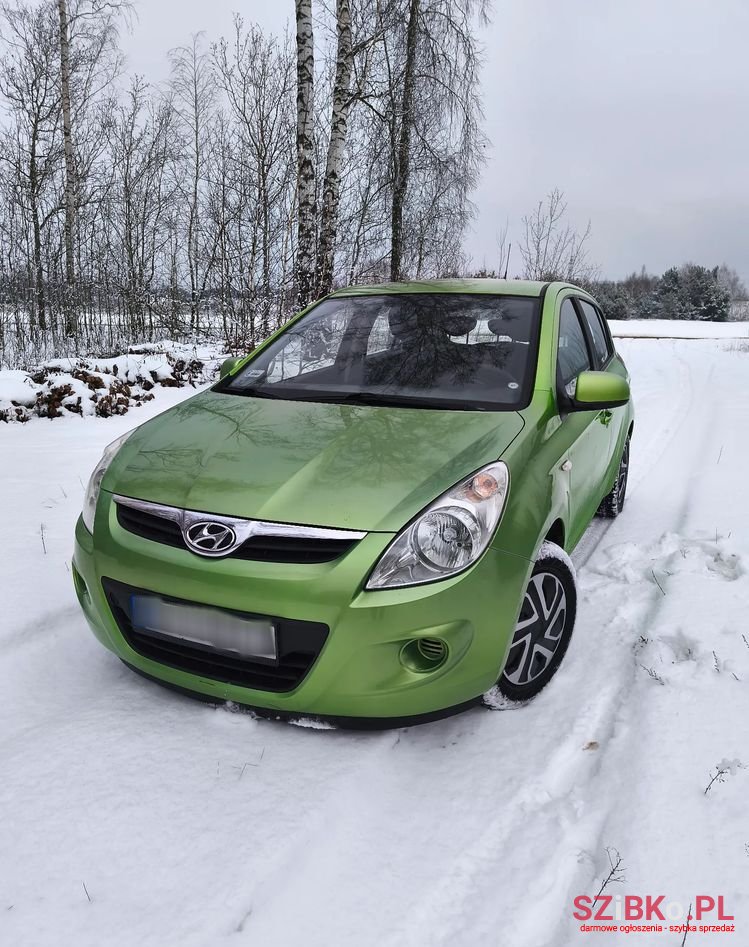 2010' Hyundai i20 photo #2