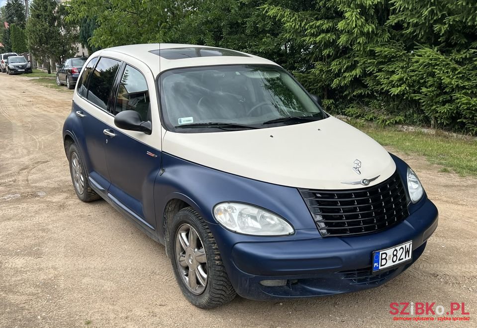 2002' Chrysler PT Cruiser photo #2