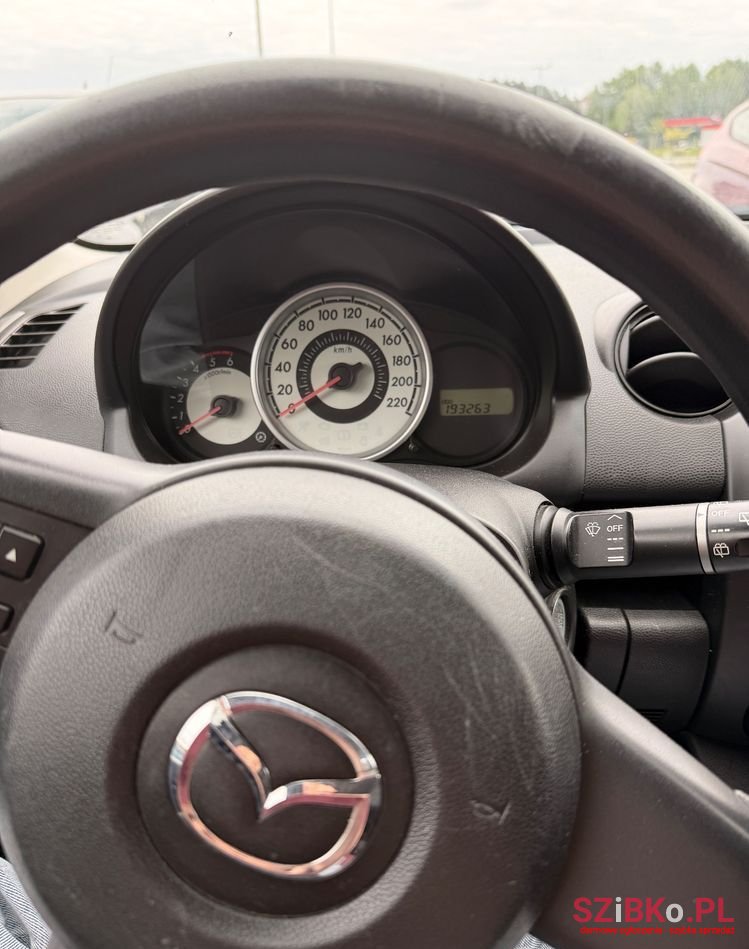 2008' Mazda 2 1.4 Cd Comfort photo #4