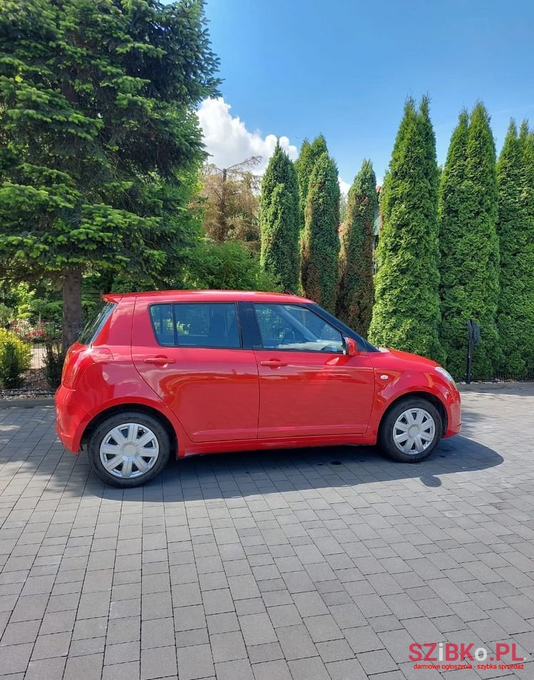 2006' Suzuki Swift 1.3 Club photo #2