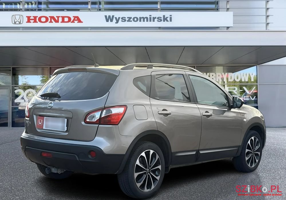 2013' Nissan Qashqai 1.6 360 photo #5