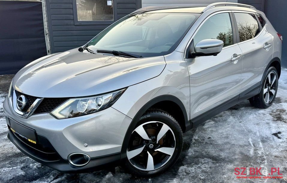2015' Nissan Qashqai 1.6 Tekna photo #1