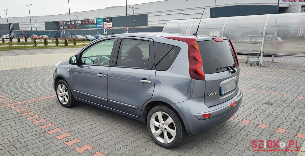 2011' Nissan Note photo #5