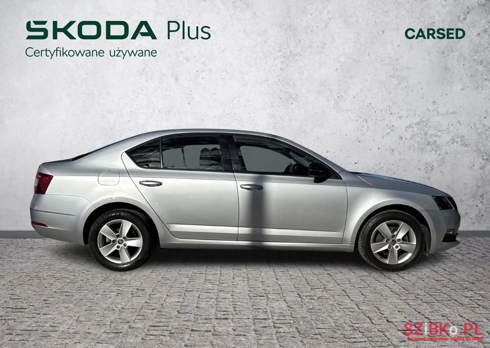 2019' Skoda Octavia photo #6